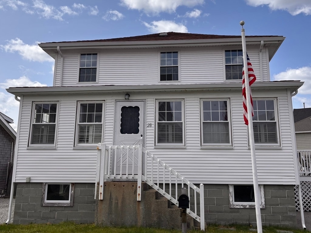 Primary Photo - 28 13th Rd