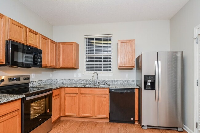 Building Photo - 2766 Windchase Dr