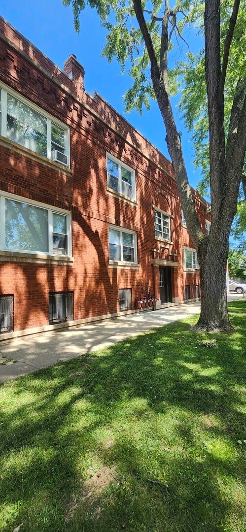 Foto del edificio - 4252 W Henderson St