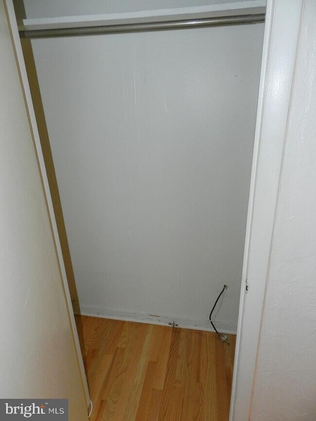 Building Photo - 2227 Delancey Pl