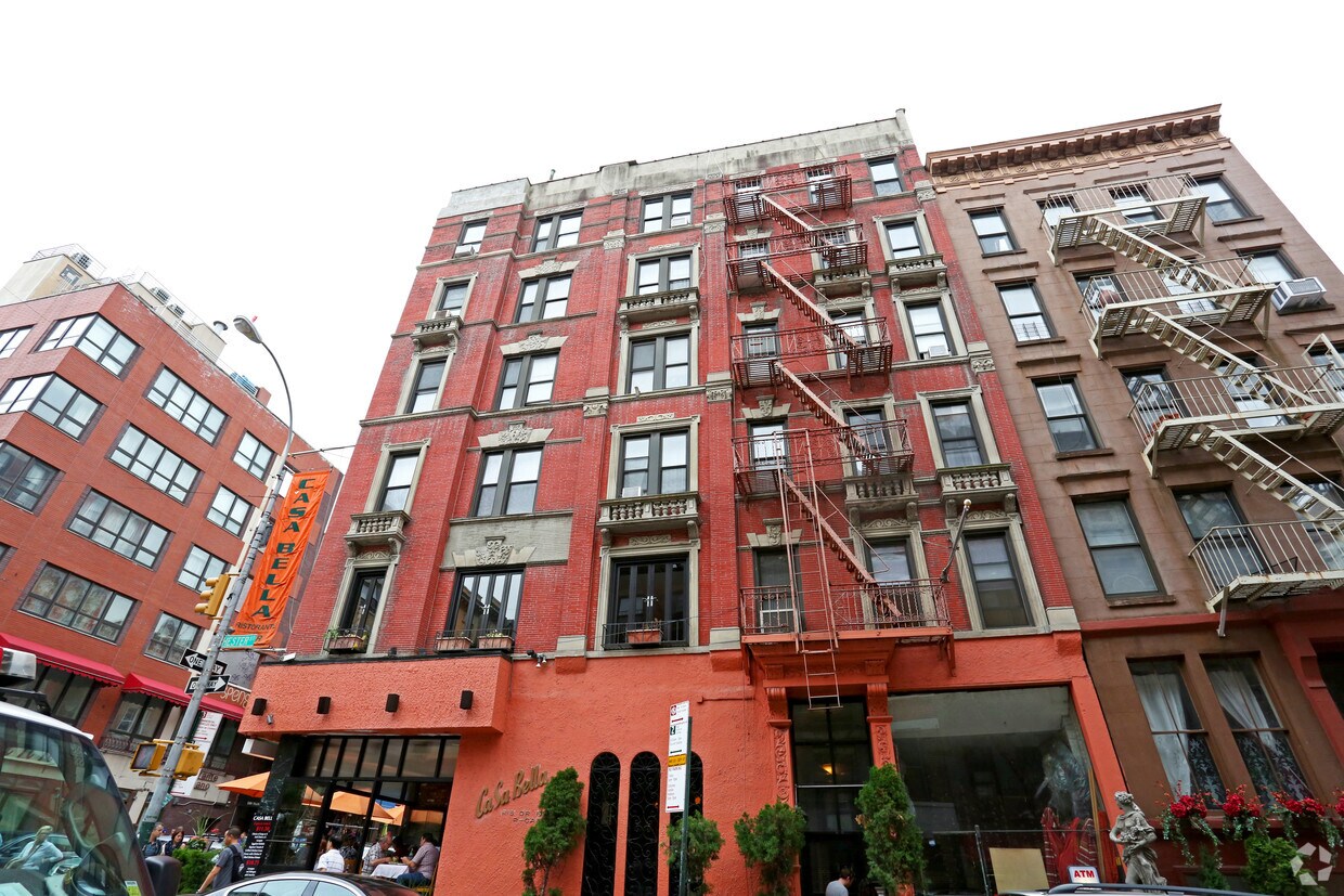 Building Photo - 127 Mulberry St
