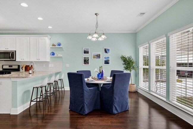 Foto del edificio - 1694 Sparkleberry Ln