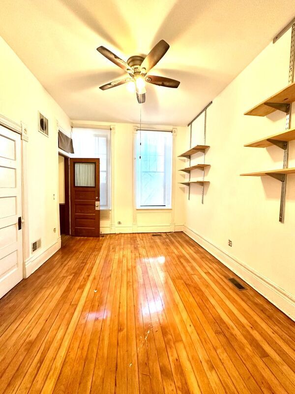 Building Photo - 1656 S Throop St