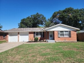 Building Photo - 5453 Wayside Ave