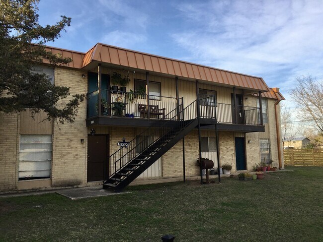 Foto del edificio - 6929 Timbercreek Dr