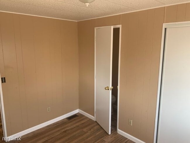 Building Photo - 8300 Kern Canyon Rd