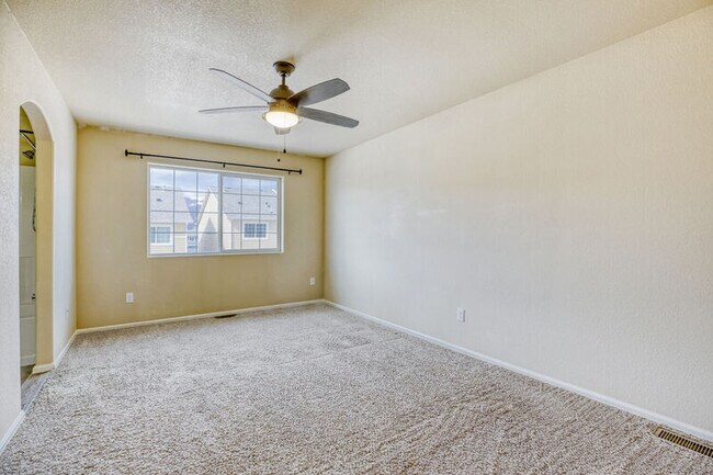 Foto del edificio - 1829 Final View Aly