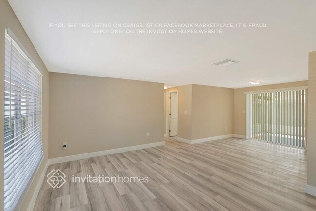 Building Photo - 6254 Bonaire Ave