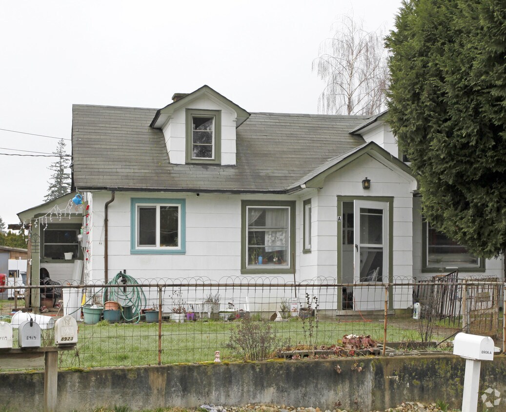 Foto del edificio - 8906 Wadsworth St SW