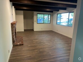 Building Photo - 2921 Jolyn Way