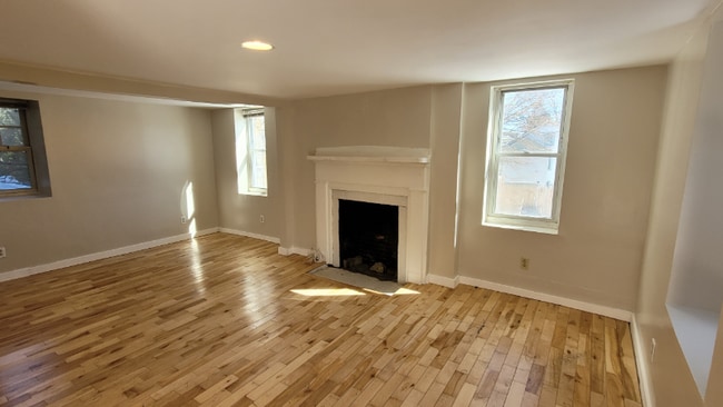 Building Photo - 36 Prest St