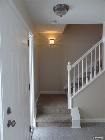 Building Photo - 24635 Simmons Dr