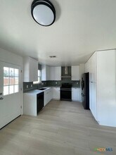 Building Photo - 1016 Starlight Dr