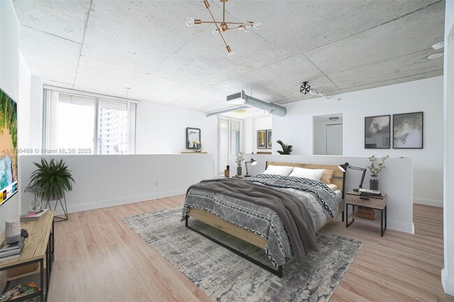 Foto del edificio - 690 SW 1st Ct