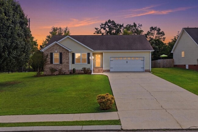 Photo - 192 Gladstone Drive House
