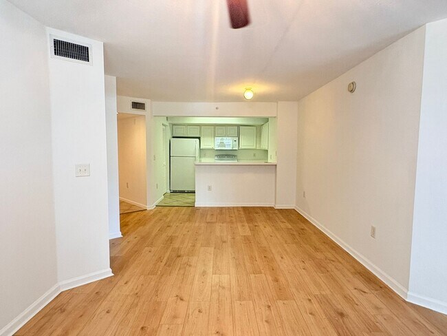 Foto del edificio - The Residence 4127-411