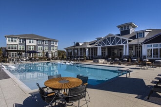 Building Photo - Parc At Murfreesboro