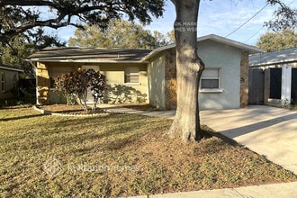 Building Photo - 5857 79th Ave