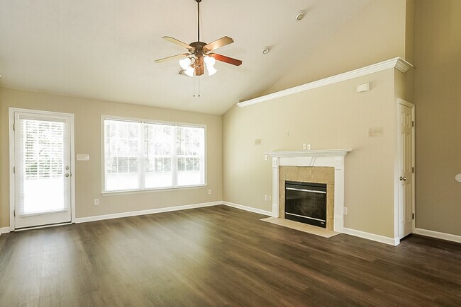 Building Photo - Charming 4 bedroom in Grovetown, GA!