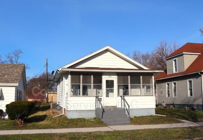 318 Pleasant Ave, Michigan City, IN 46360 House Rental in Michigan
