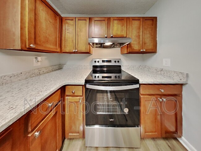 Foto del edificio - 2430 Meadow Park Dr SW