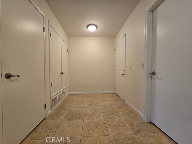 Building Photo - 35200 Cathedral Canyon Dr
