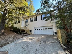 Building Photo - 7130 Highbrook Cir E