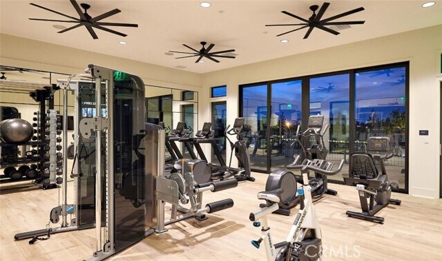 Foto del edificio - 4461 S Bryant Pso