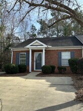 Building Photo - 246 Waverly Ct