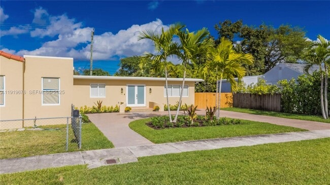 Foto del edificio - 6499 SW 39th St