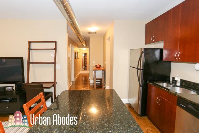 Foto del edificio - 2900 N Troy St