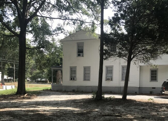 Foto del edificio - 403 Greenville St