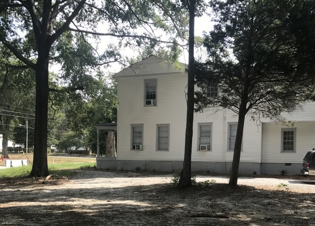 Building Photo - 403 Greenville St