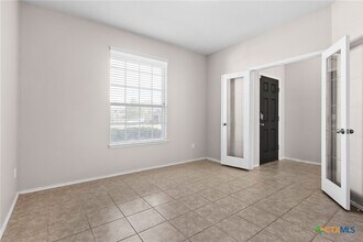 Building Photo - 10219 Orion Dr