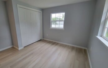 Building Photo - 410 Spruce St