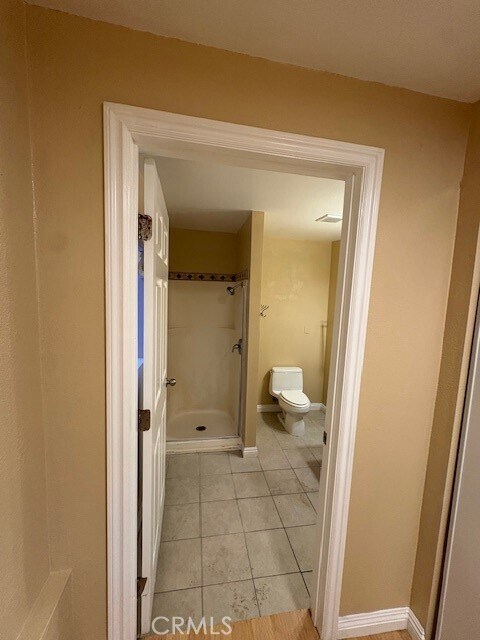 Foto del edificio - 914 W 9th St