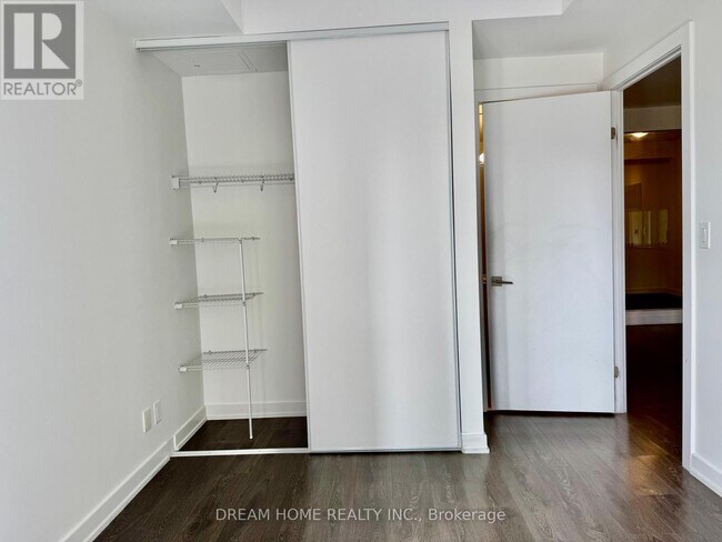 Photo du bâtiment - 609 Avenue Rd