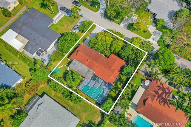 Foto del edificio - 7982 SW 89th St