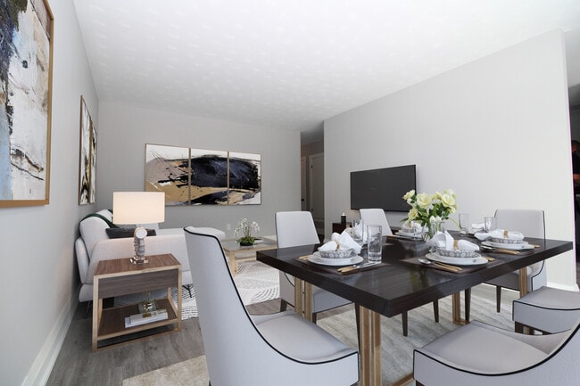 Building Photo - 3 Bed / 1 Bath Main Floor Unit – $2,549 Al...