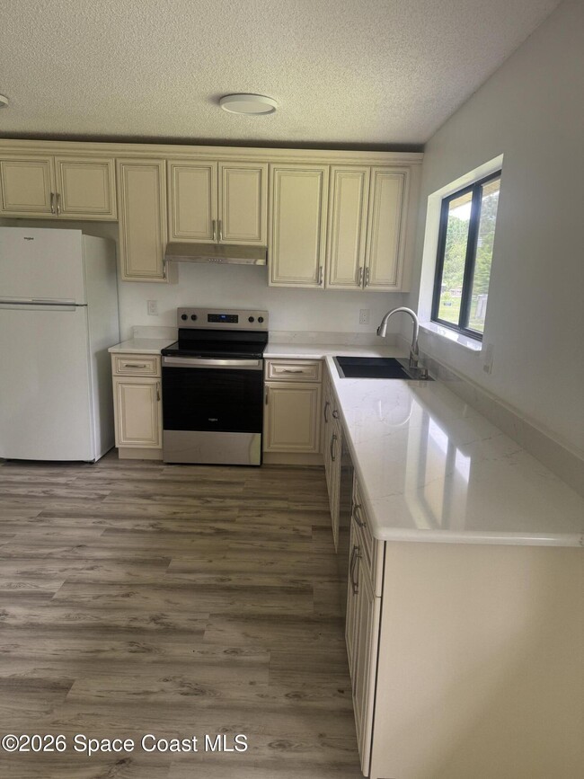 Building Photo - 1418 Paley Cir SE