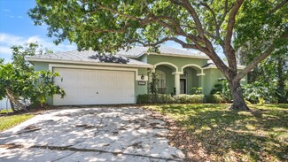 Building Photo - 10101 Tantara Ct
