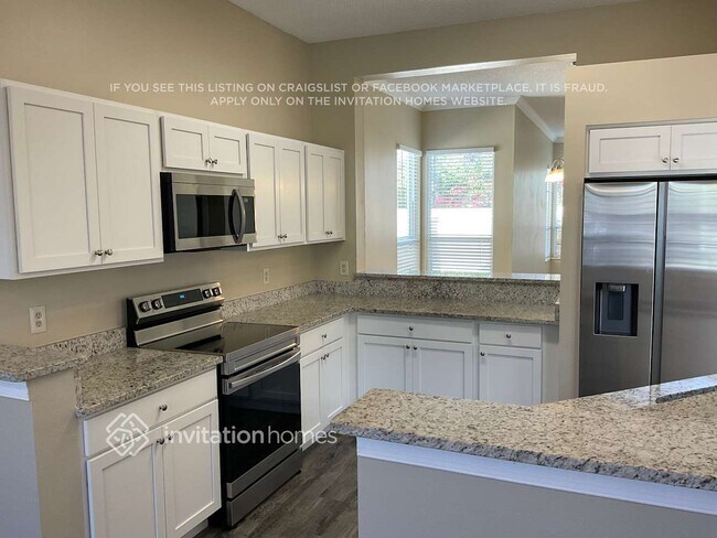 Building Photo - 14303 Mandolin Dr