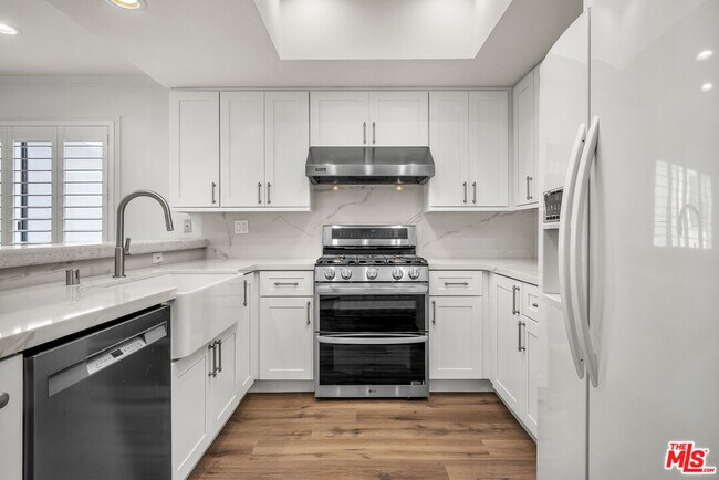 Foto del edificio - 1655 Selby Ave