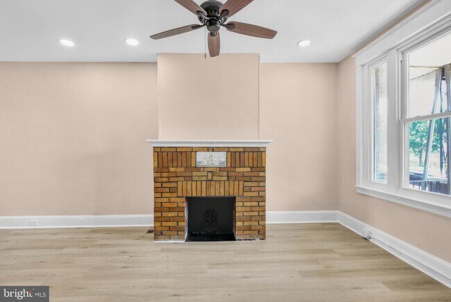Foto del edificio - 2944 Cedar St