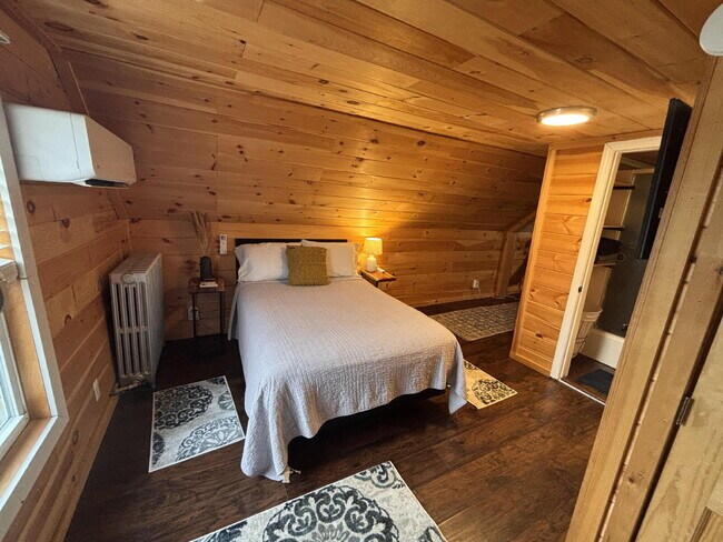 Foto del edificio - 1 bed studio in Brunswick.  Walking to EVERYTHING!