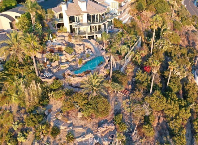 Foto del edificio - 709 Kendall Dr