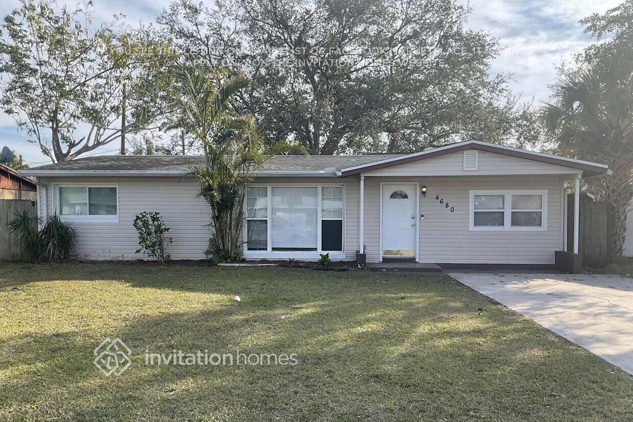 Foto principal - 4680 87th Ave