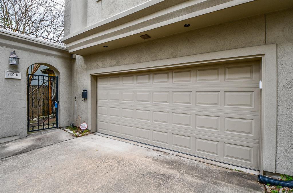 2410 Dorrington St Unit D, Houston, TX 77030 Condo for Rent in