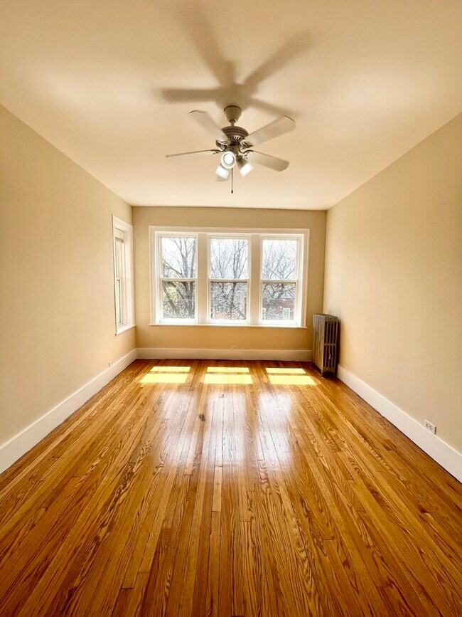 Foto del edificio - 4306 W Shakespeare Ave