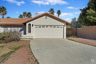 Building Photo - 69440 Victoria Dr